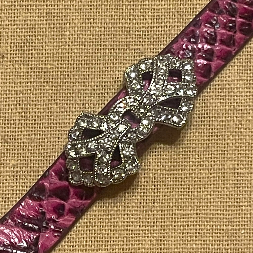 HTF Deco Bow Leather Wrap